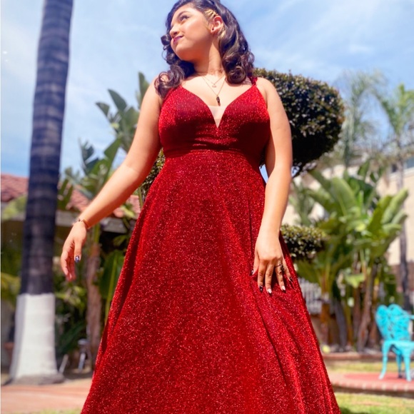 Women's Glittery Spaghetti V-Neck Dress Long Side Split Formal Evening Gown - Picture 4 of 4